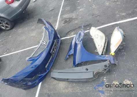 2010 Honda Fit Sport from USA, damaged, VIN JHMGE8H47AC024574